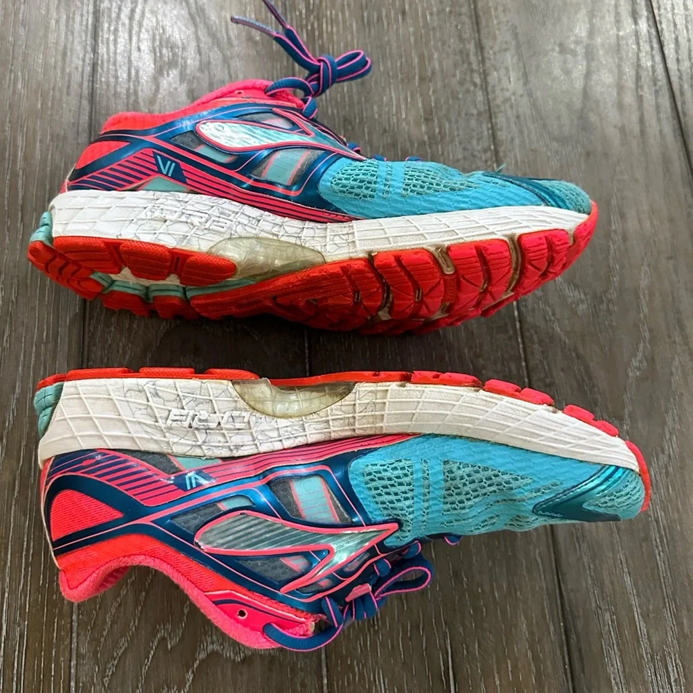 Brooks Ravenna Running Shoes - Picture 6 of 11